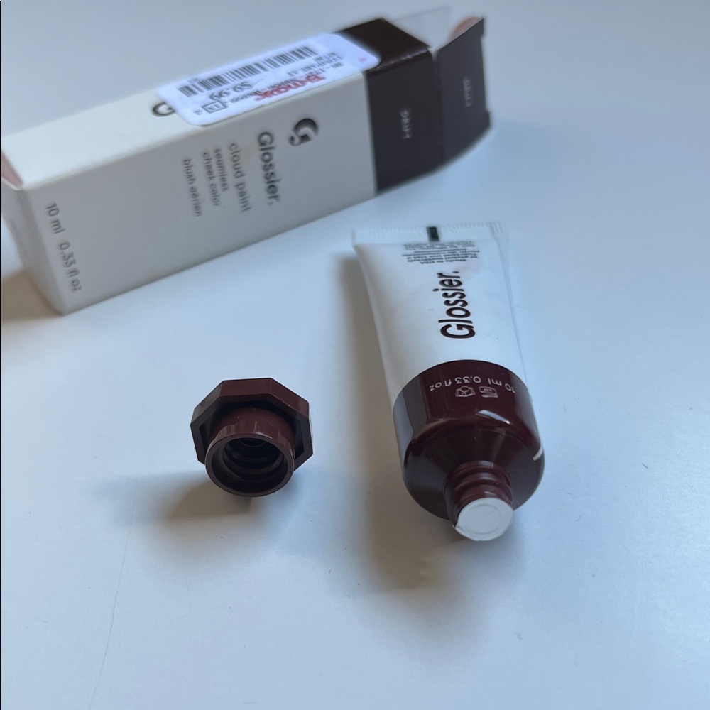 Glossier Cloud Paint in Drift